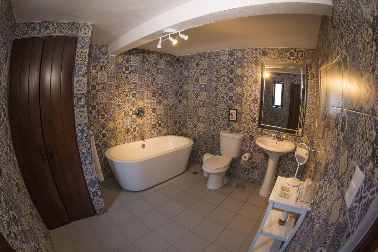 Отель Colonial 154 H Boutique Санто-Доминго Экстерьер фото